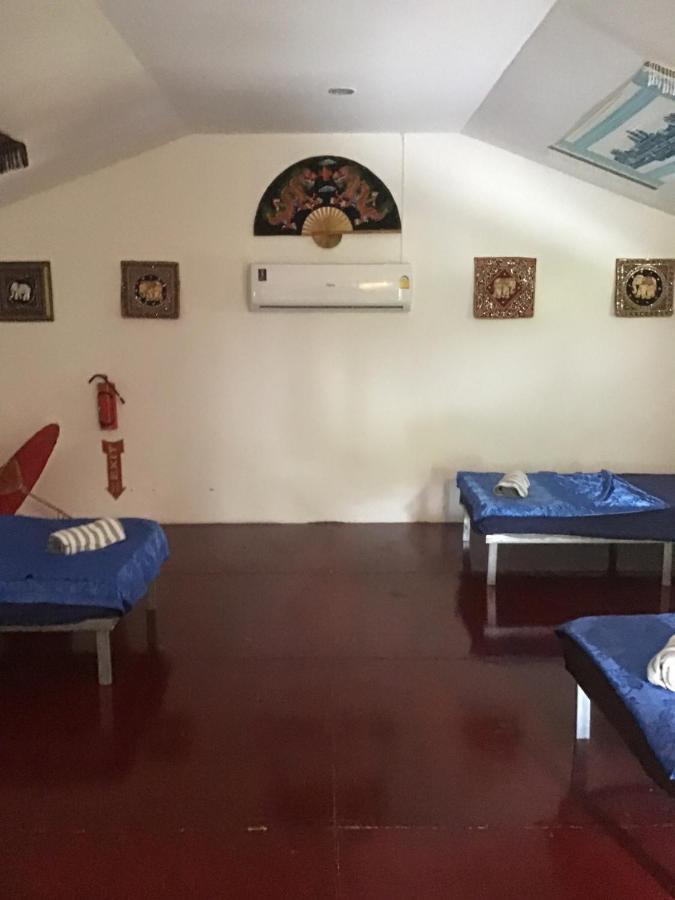 Отель #Xi Kt Poshtel Тау Экстерьер фото